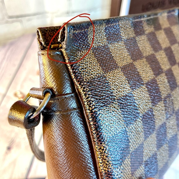 Louis Vuitton Damier Ebene cosmetic Trousse pouch Crossbody bag charm keychain - Picture 14 of 16